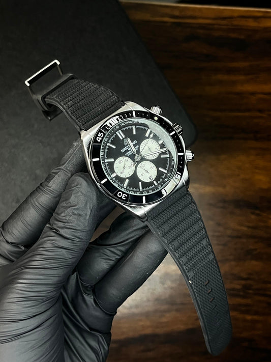 BREITLING 1884 Chronometer - Rubber Strap - Black