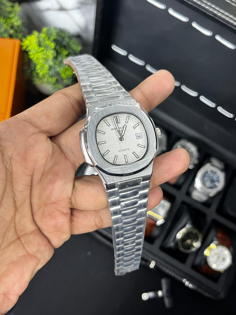 Patek Nautilus Automatic - Stainless Steel - 1st Grade - White Dial