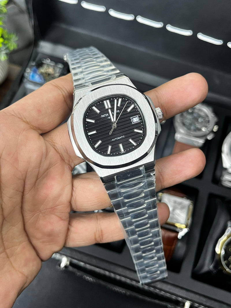 Patek Nautilus Automatic - Stainless Steel - 1st Grade - Black Dial